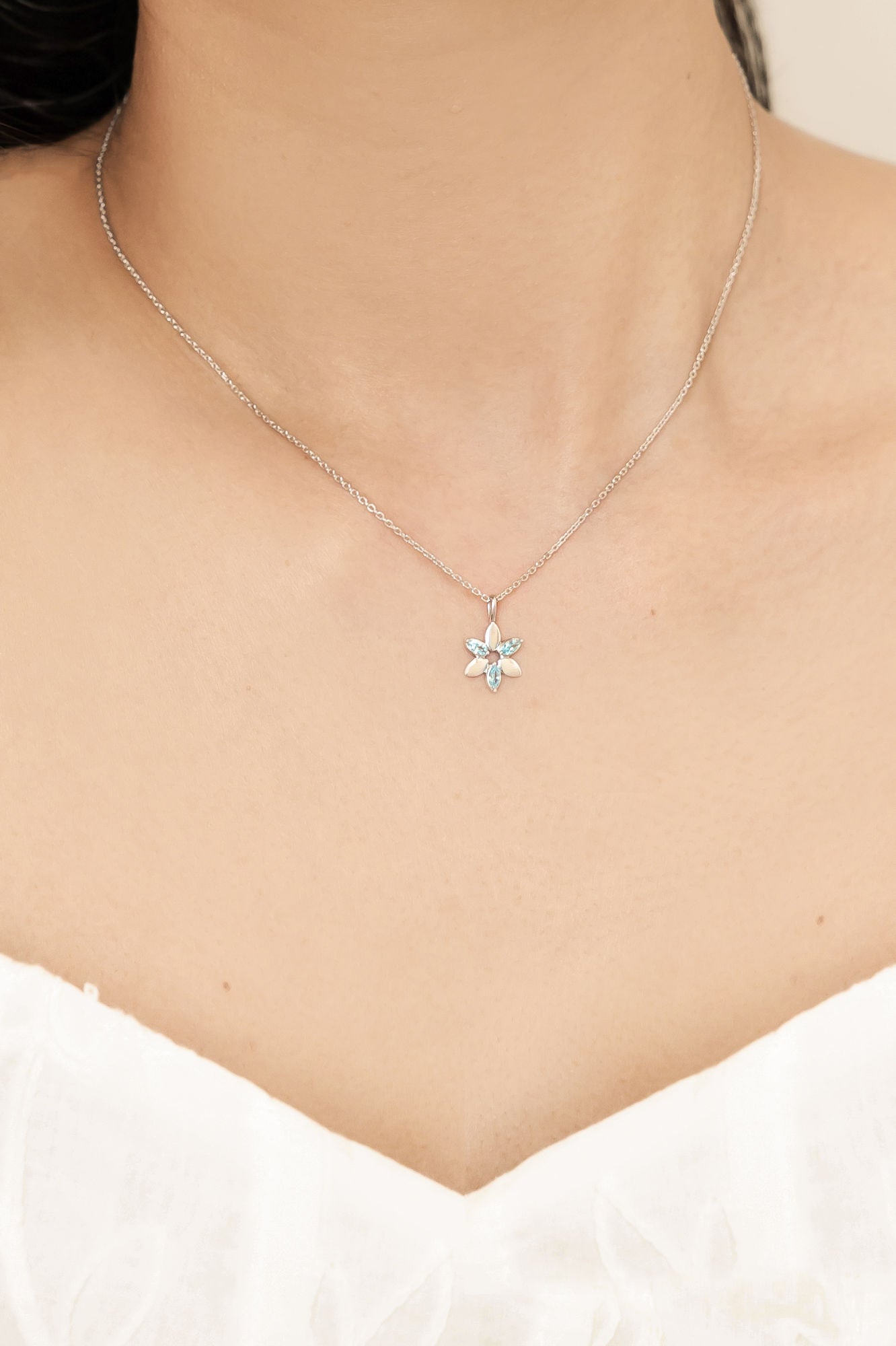 Everbloom Necklace