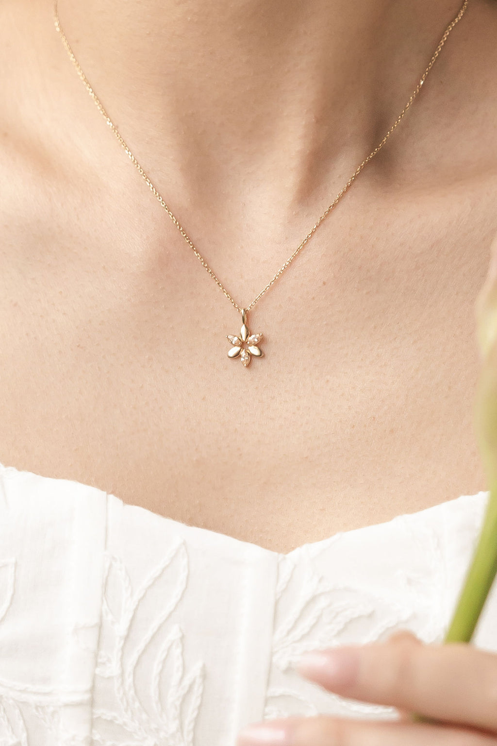 Everbloom Necklace